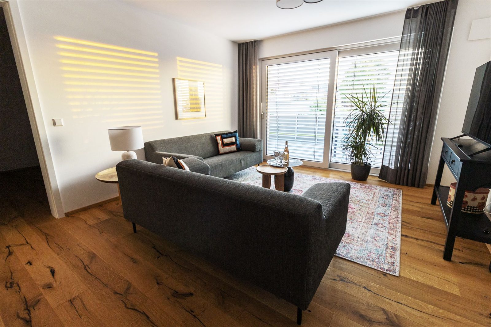 Apartment #05